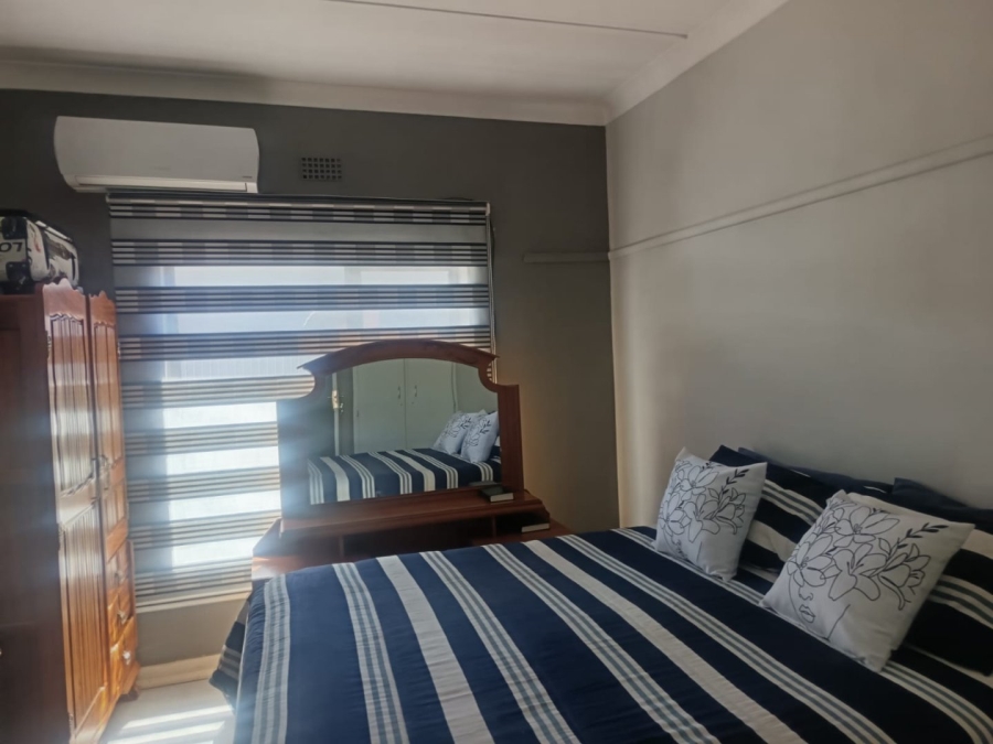4 Bedroom Property for Sale in Herlear Northern Cape